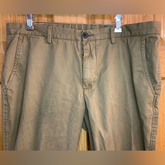 JCP Classic Khakis Pants - Flat Front - Slacks Trousers Men’s Size 38X30 - 2 Ply - Picture 2 of 5